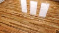 Hardwood floors refinishing